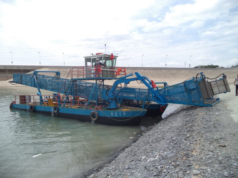 Автоматическая система очистки воды / Судно для сбора водных сорняков / Лодка-скиммер для мусора